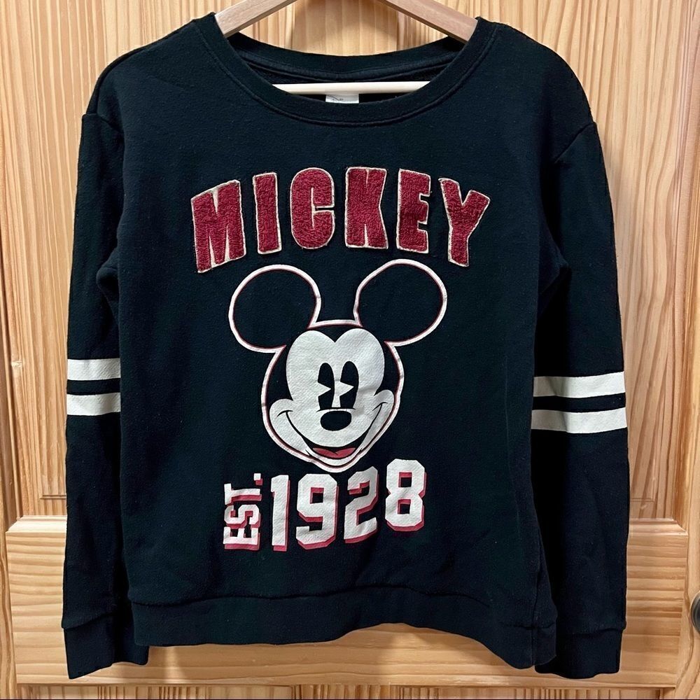 Disney black red white Mickey Mouse logo long sleeve pullover sweatshirt top S